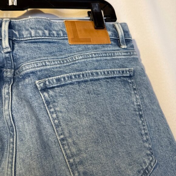 Lafayette 148 New York Bedford Light Wash Straight Leg Jeans 31 Classic Minimal - Picture 6 of 7